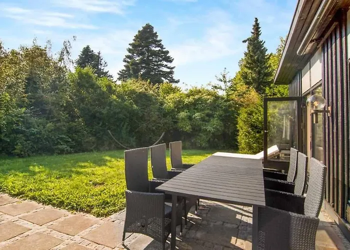 Cozy Summer House 50 Meter From The Beach, 89 M²